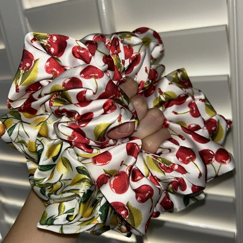 🇺🇸FIRM PRICE🇺🇸Jumbo 2 Cherry and Lemon Print Scrunchies